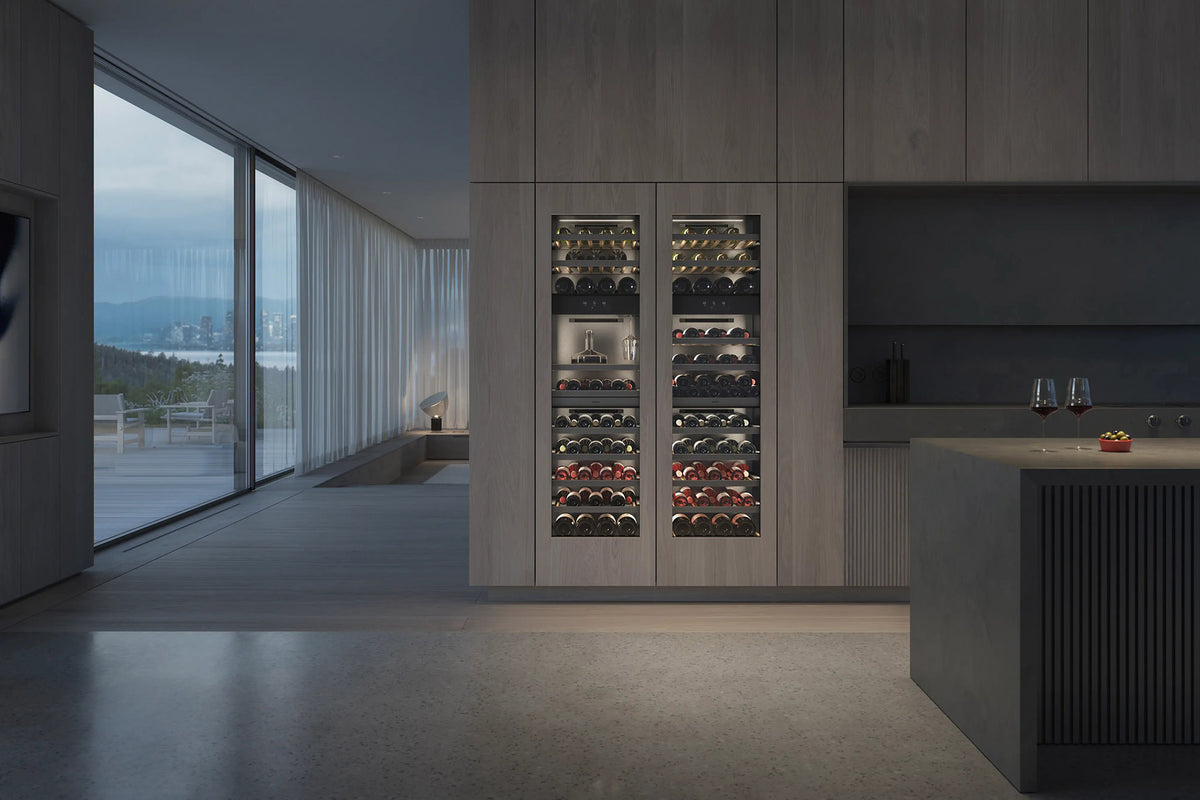 Gaggenau Expressive Series Vario Wine Climate Cabinet RVW467170 - angled three-quarter view showing full column form