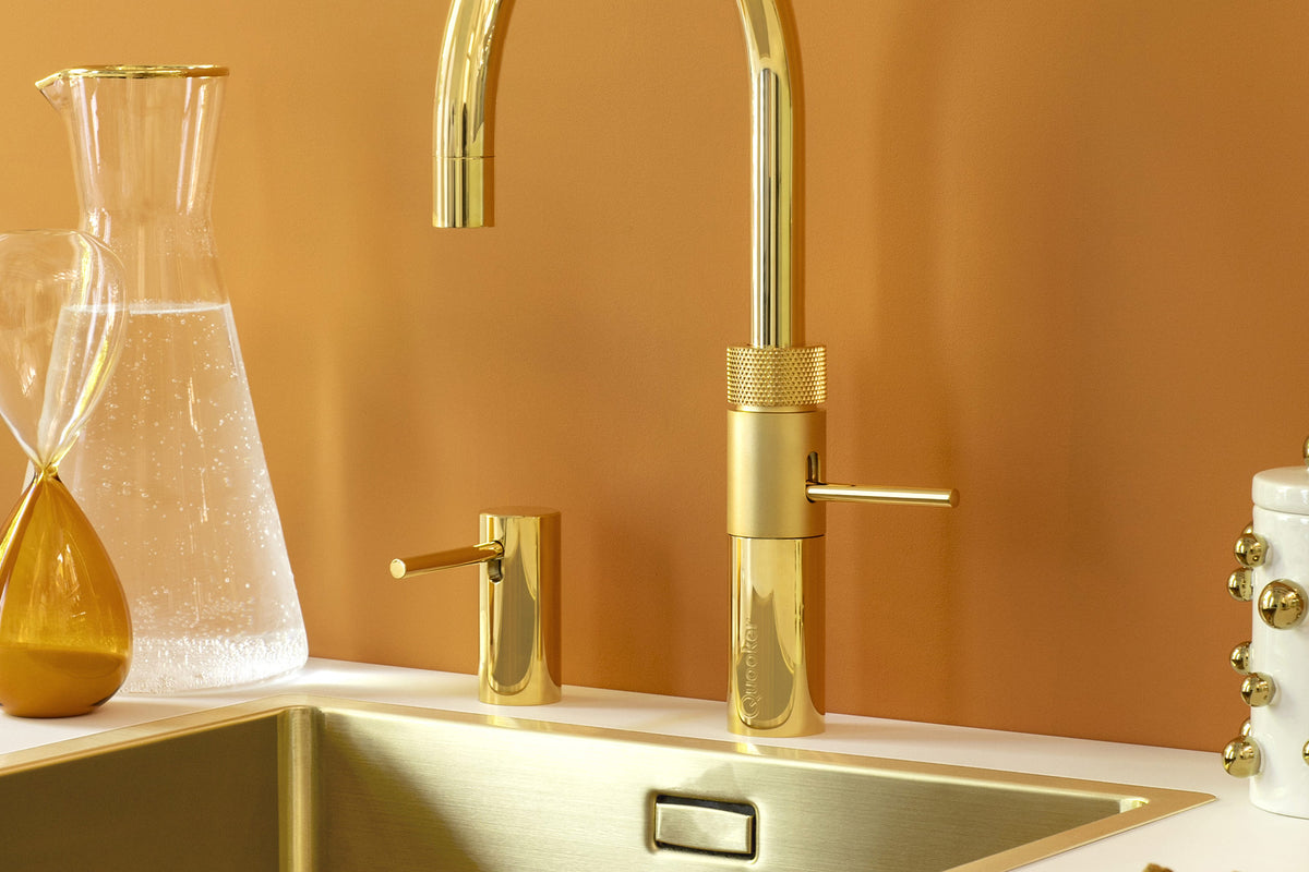 Quooker Fusion round boiling water tap in gold
