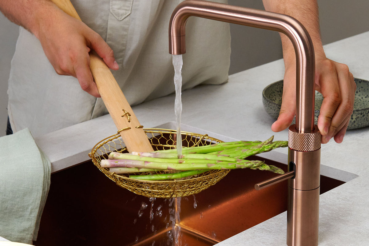 Quooker Fusion square boiling water tap in rose copper