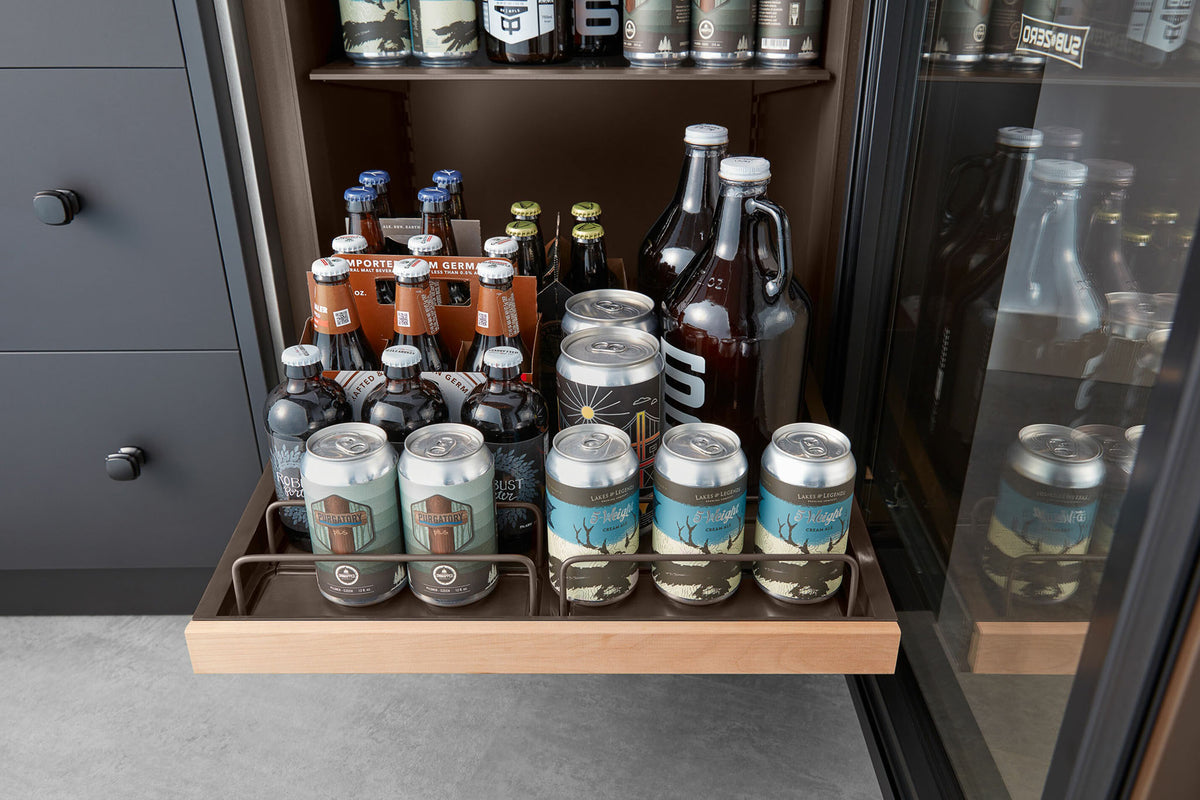 Sub-Zero Designer 61 cm under-counter beverage centre