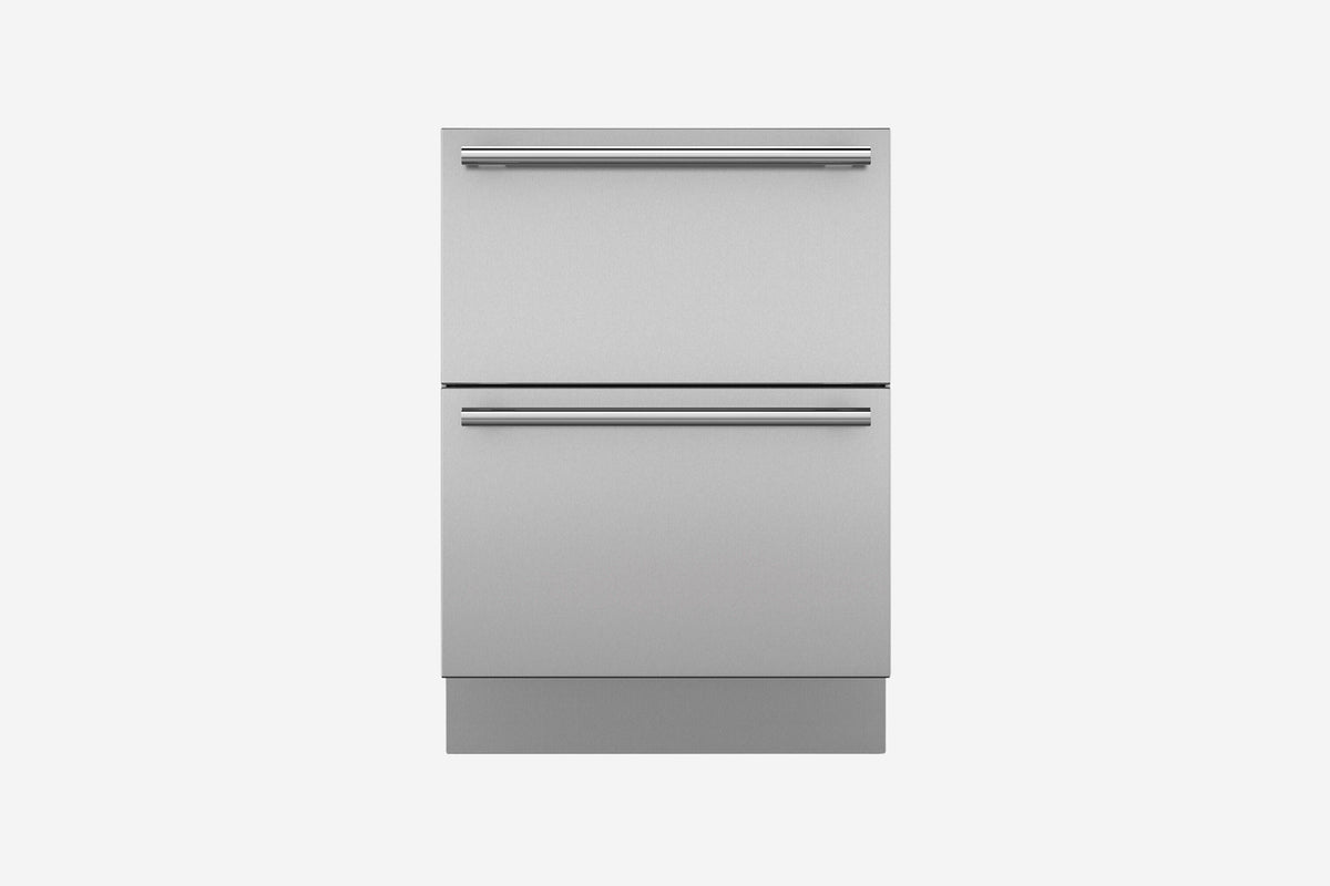 Sub-Zero Designer 61 cm under-counter indoor / outdoor fridge drawers
