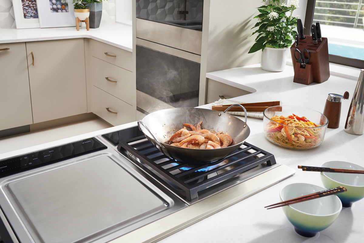 Wolf Transitional 40 cm multifunction domino hob