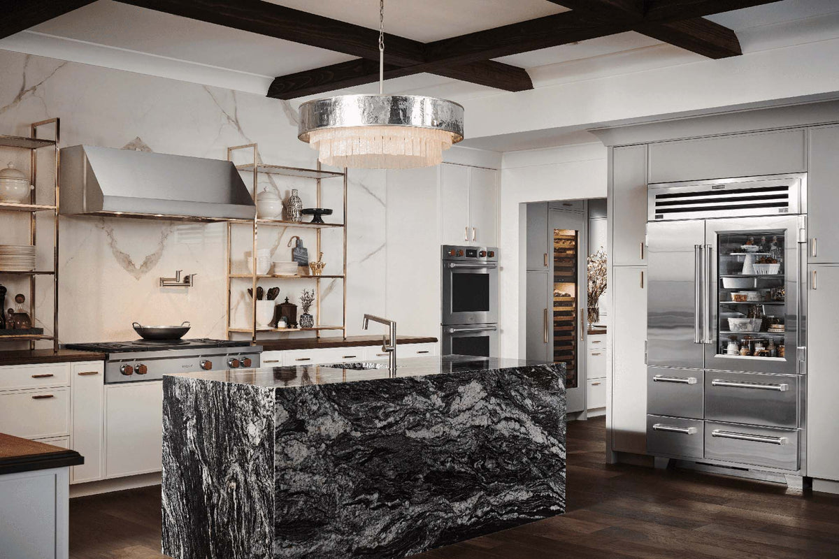 Wolf Designer Pro 107 cm wall mounted extractor hood