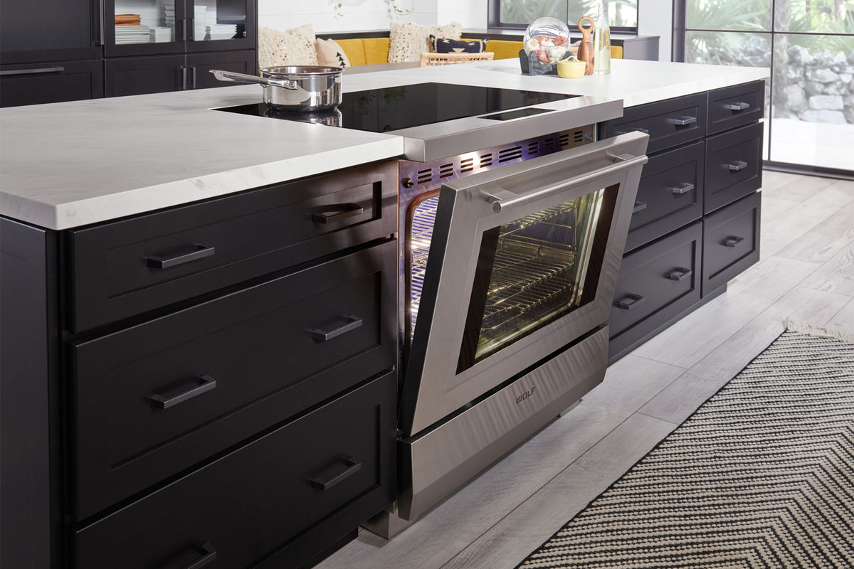Wolf Transitional 91 cm 5 zone induction range cooker