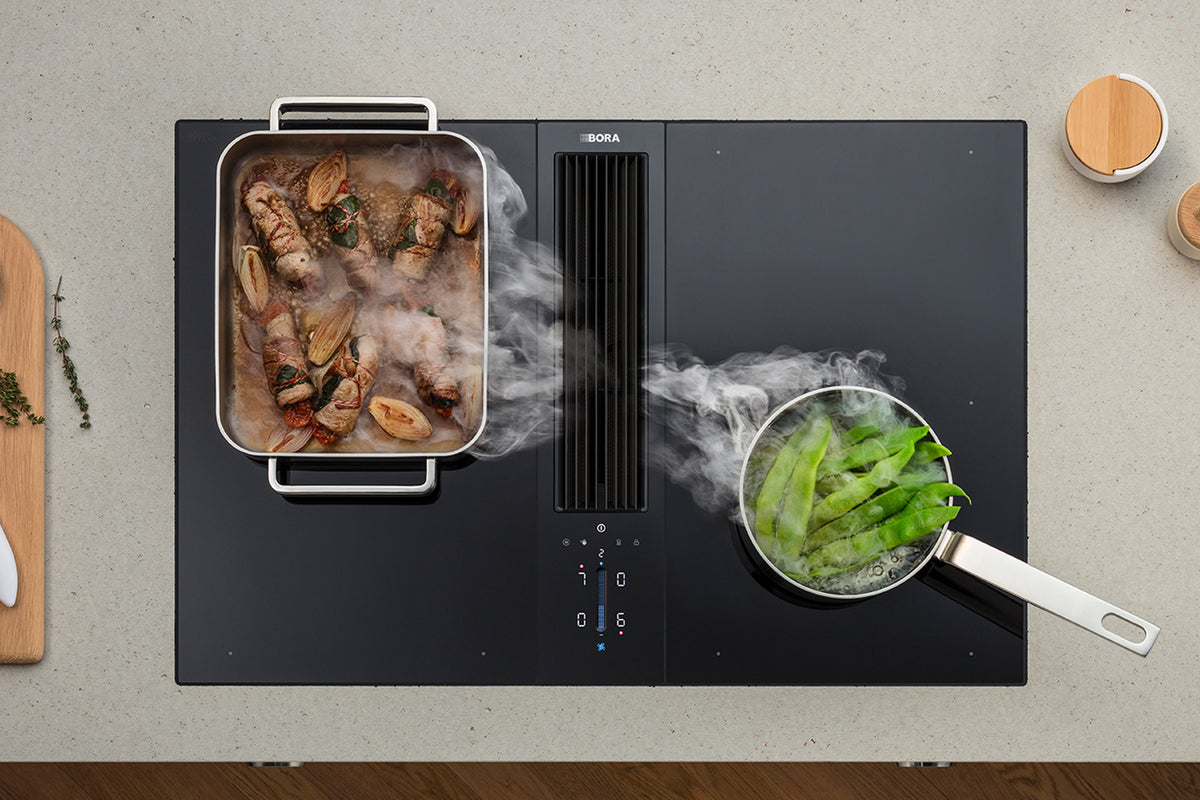 BORA Classic 2.0 Surface Induction Hob Set All Black CKA2FIAB - angled view showing all-black set configuration