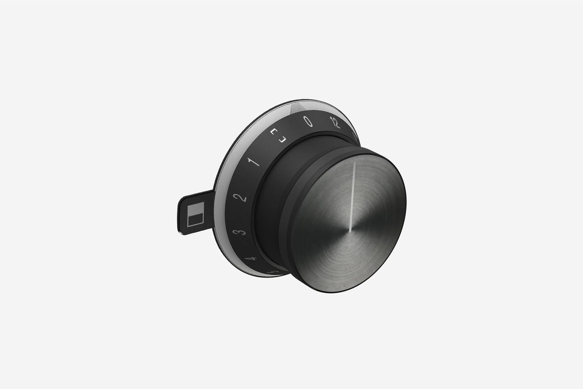 Gaggenau Control Knob Set CKI440000 stainless steel, set of 4 for VI462/VI482/CV482/CV492 - hero product shot on white background