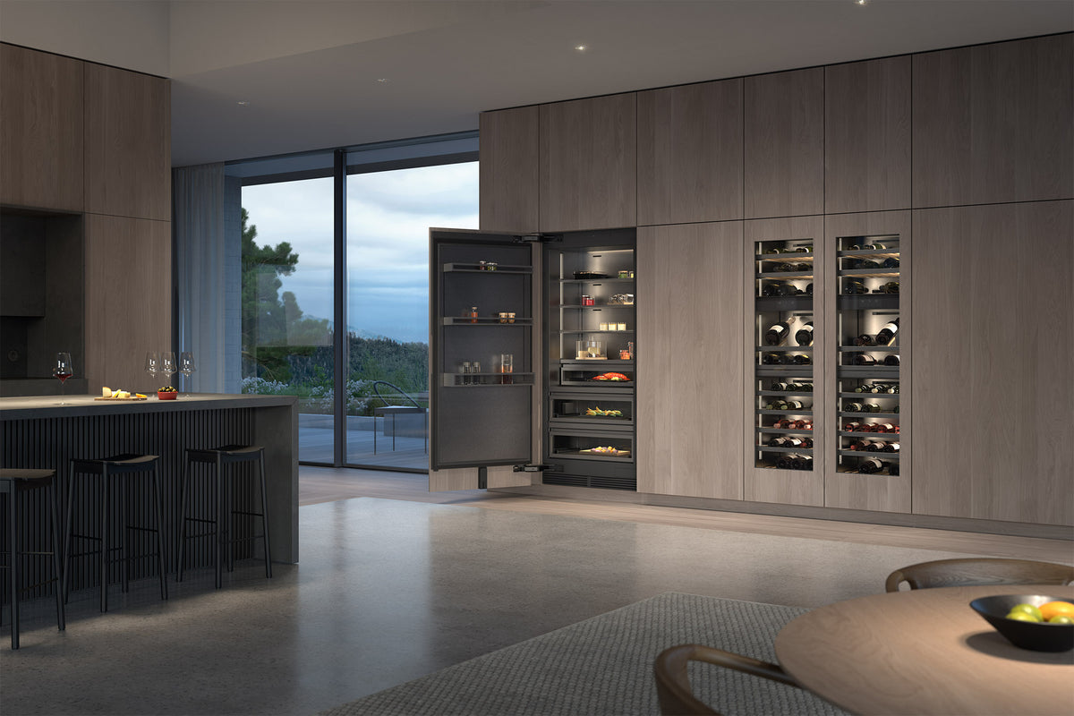 Gaggenau Expressive Series Vario Freezer RVF497190 - close-up of stainless steel handle and door finish