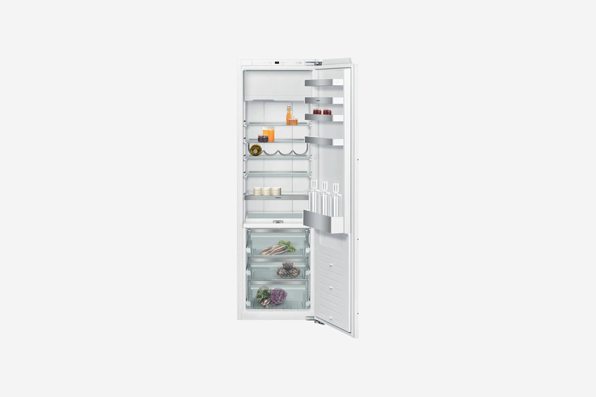 Gaggenau 200 Series Fridge with Freezer Compartment RT282306 56cm - hero product shot, door closed front view