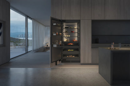 Gaggenau Expressive Series Vario Fridge RVC497190 90cm - hero product shot, single door closed front view