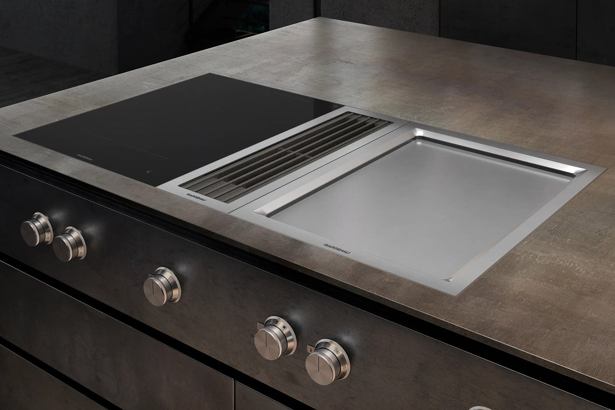 Gaggenau 400 Series Vario Teppan Yaki Cooktop VP414115 - angled view showing stainless teppanyaki surface