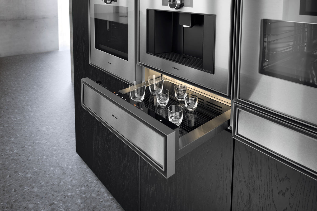 Gaggenau Expressive Series Warming Drawer GW451120 - drawer open showing interior and rack