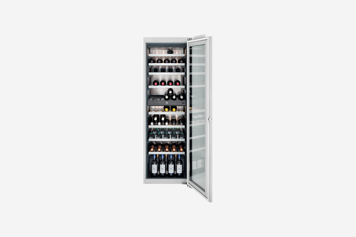 Gaggenau 200 Series Wine Climate Cabinet RW282263 56cm - hero product shot, door closed front view