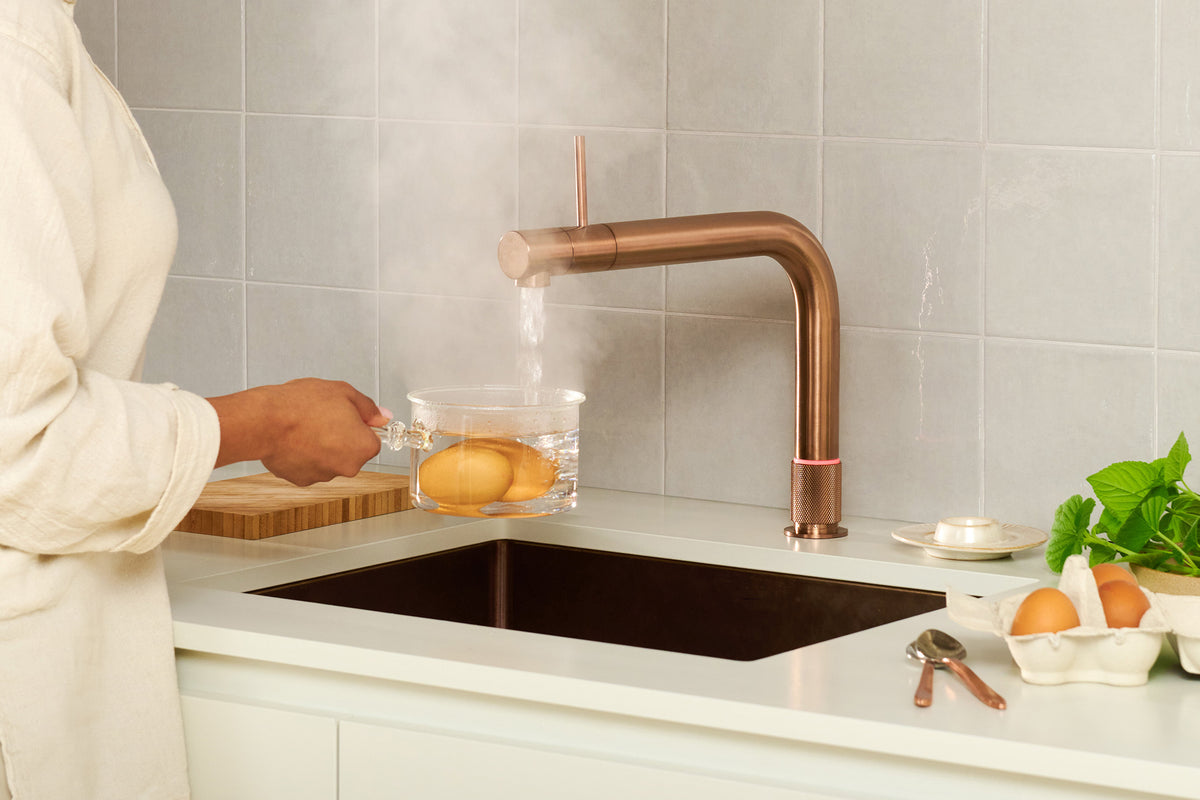 Quooker Front boiling water tap in rose copper