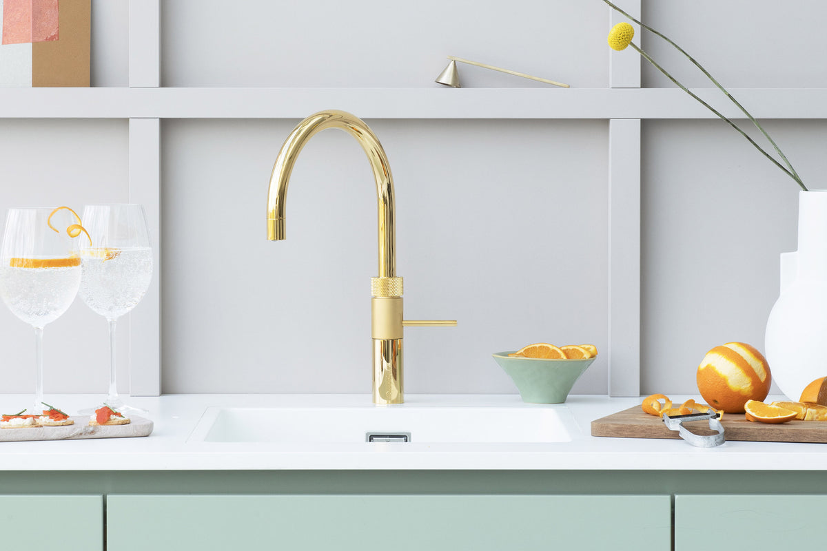 Quooker Fusion round boiling water tap in gold