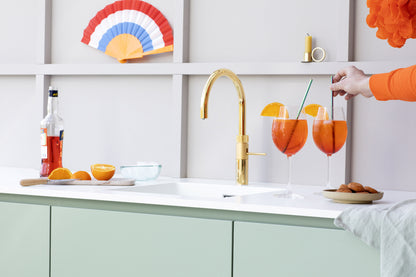 Quooker Fusion round boiling water tap in gold