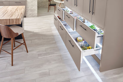Sub-Zero Designer 76 cm under-counter freezer drawers