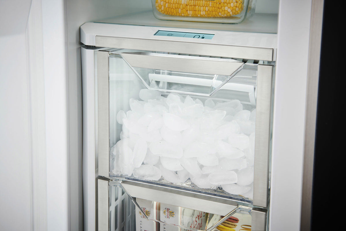 Sub-Zero Designer 61 cm column freezer