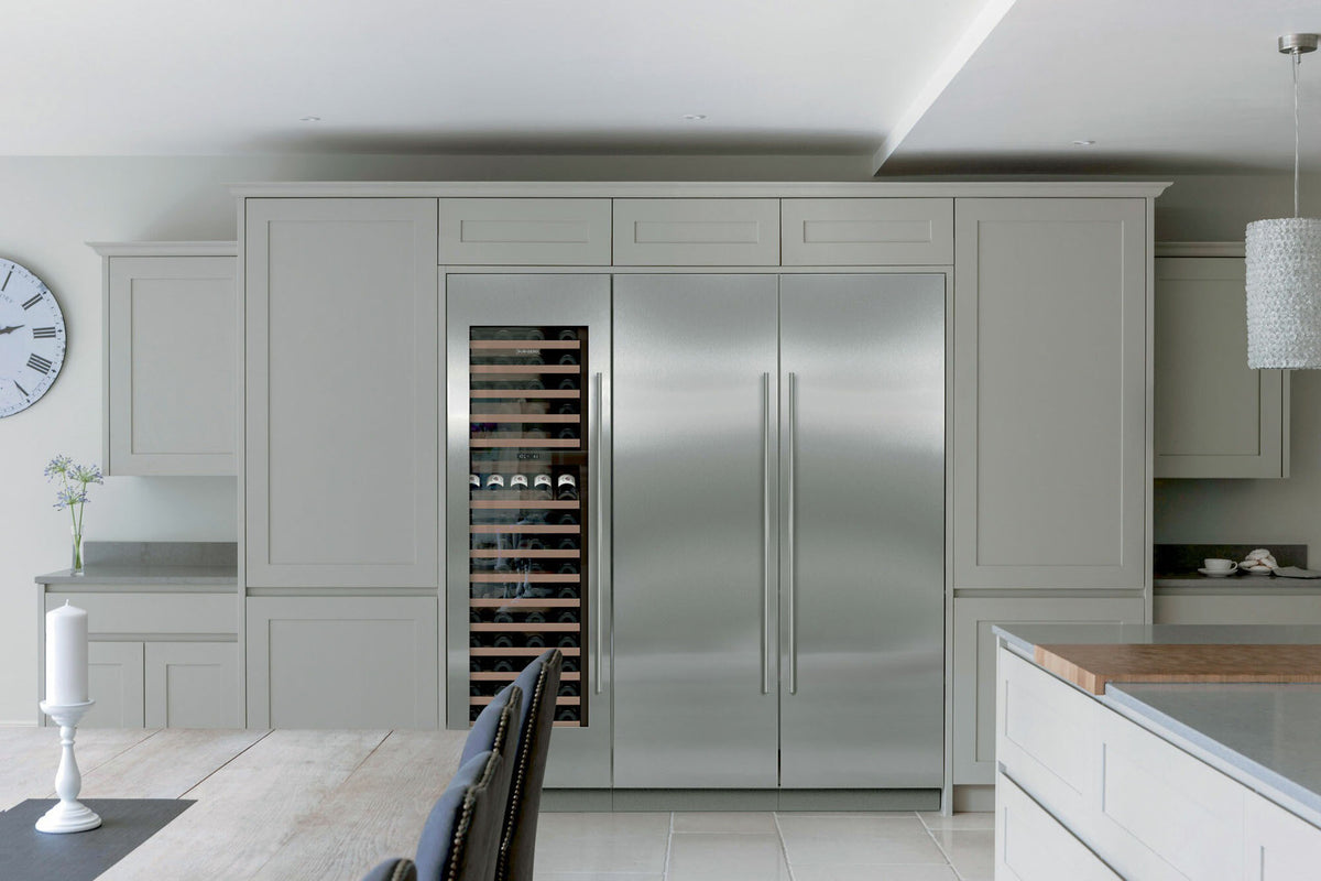 Sub-Zero Designer 61 cm column fridge