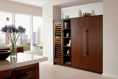 Sub-Zero Designer 76 cm column fridge