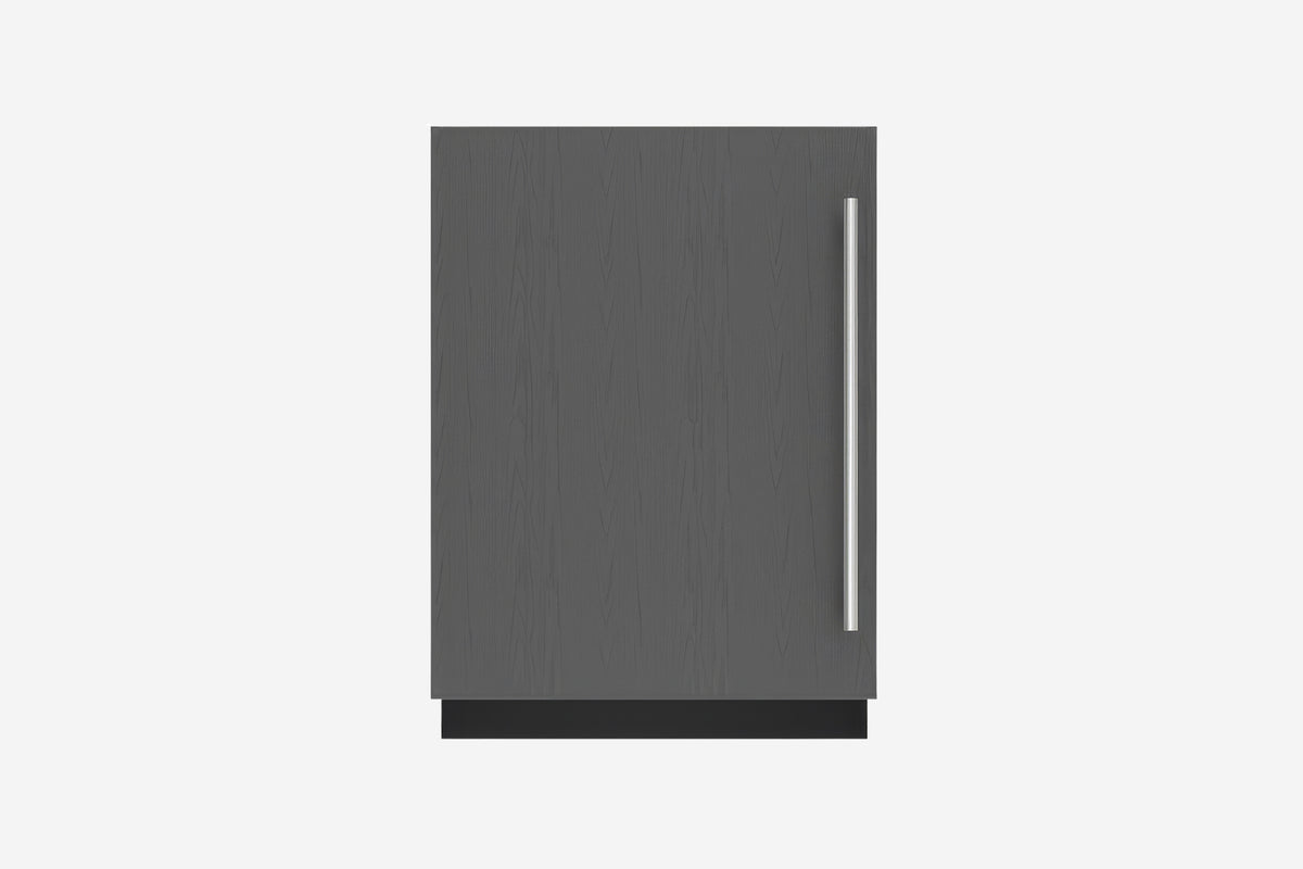 Sub-Zero Designer 61 cm under-counter fridge