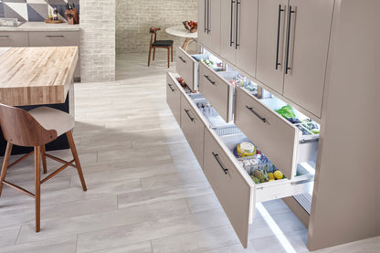 Sub-Zero Designer 76 cm under-counter fridge drawers