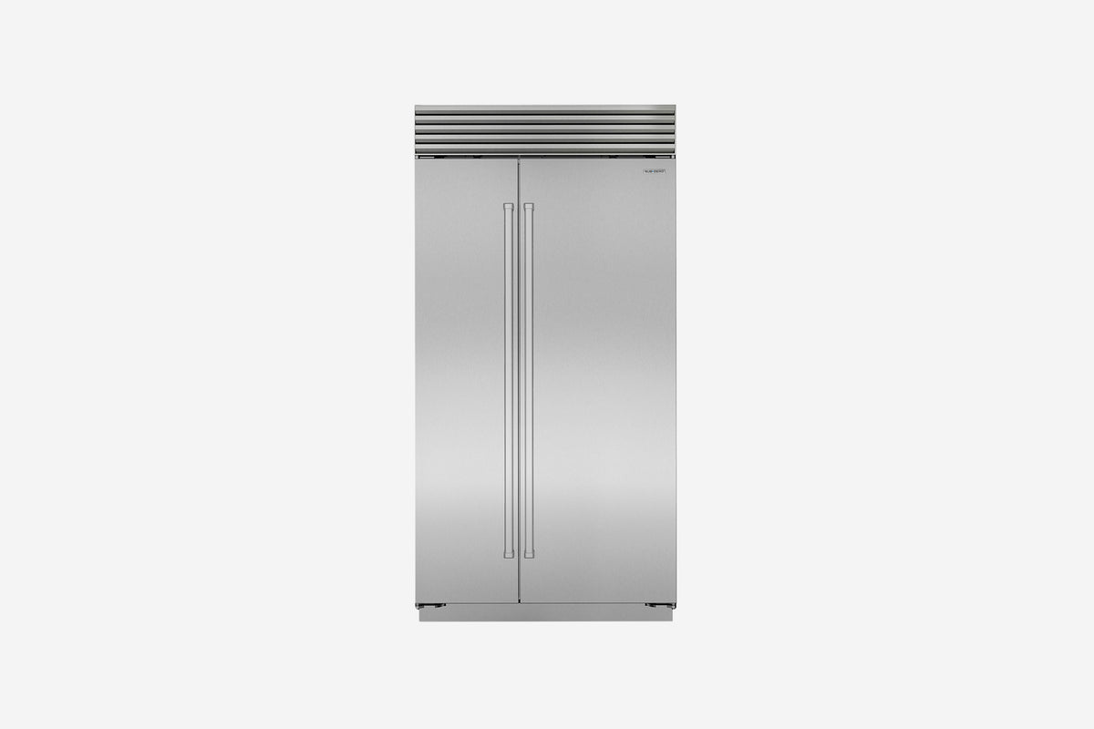 Sub-Zero Classic 107 cm side-by-side fridge-freezer
