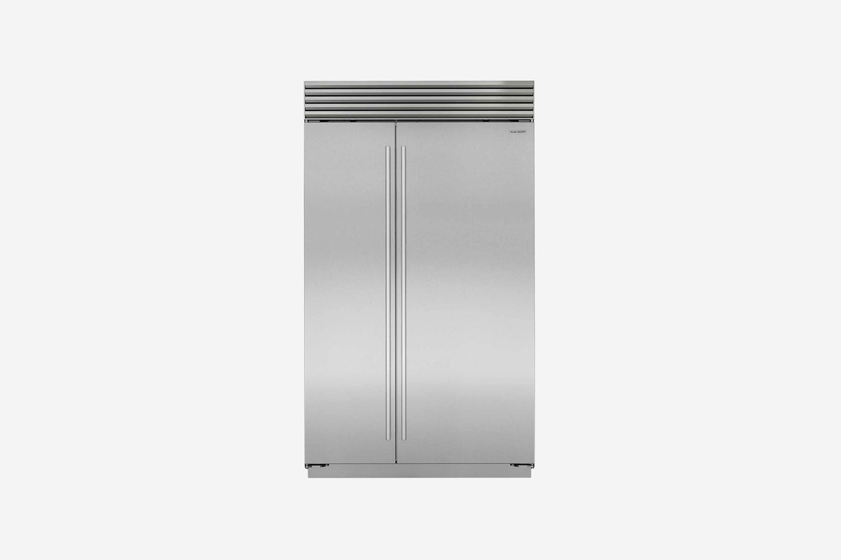 Sub-Zero Classic 122 cm side-by-side fridge-freezer
