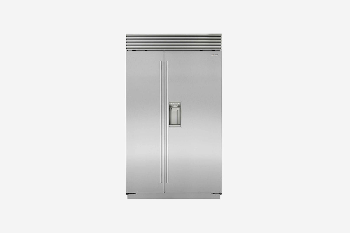 Sub-Zero Classic 122 cm side-by-side fridge-freezer