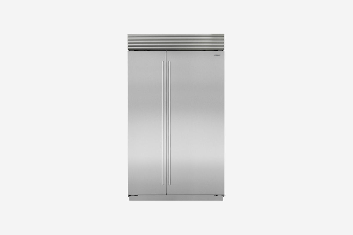 Sub-Zero Classic 122 cm side-by-side fridge-freezer