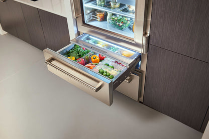 Sub-Zero Professional 91 cm fridge-freezer with glass door