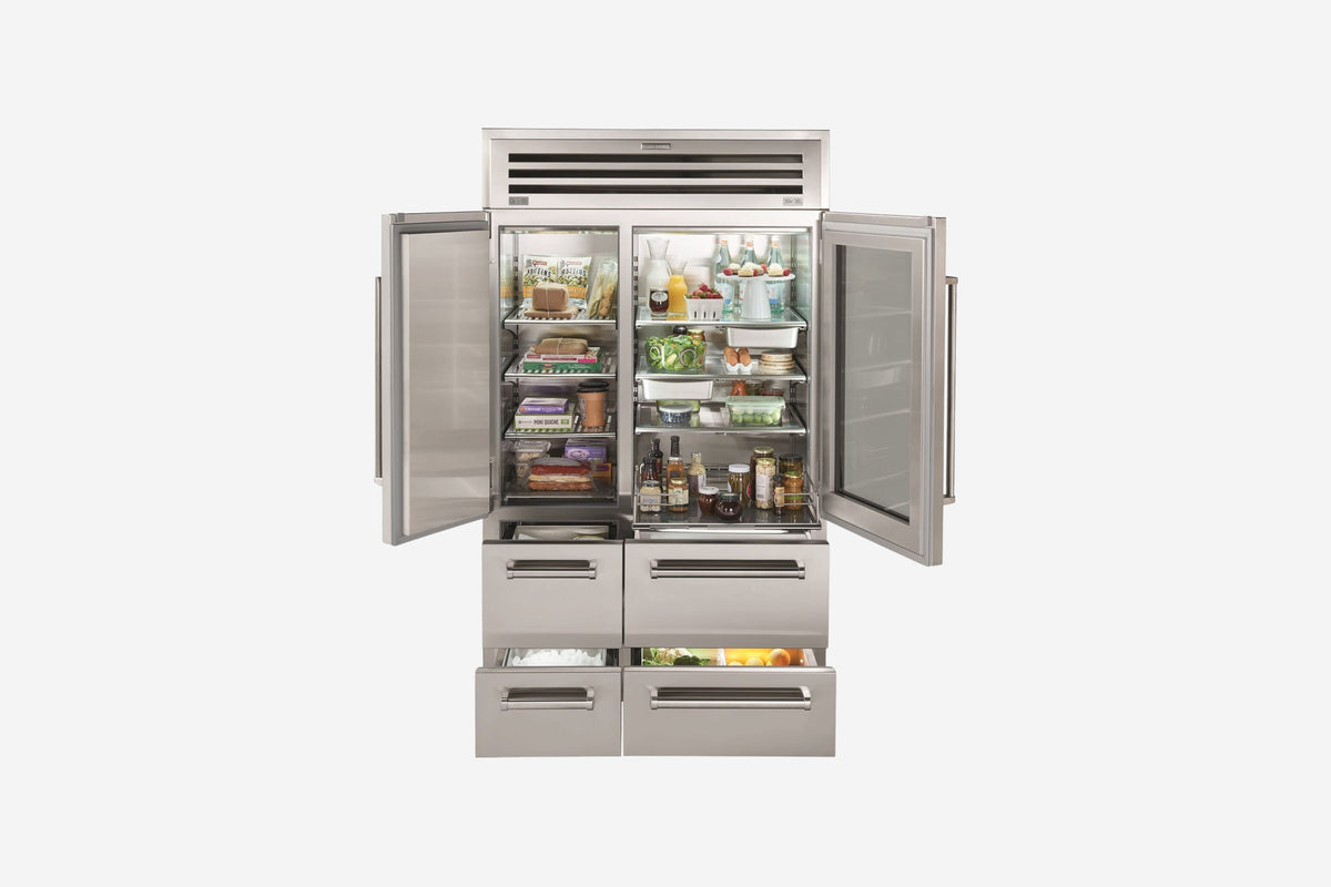 Sub-Zero Professional 122 cm fridge-freezer with glass door