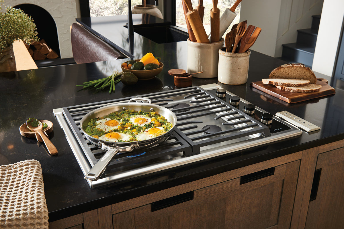 Wolf Transitional 76 cm 4 burner gas hob