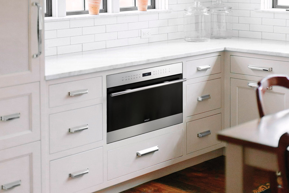 Wolf E Series Transitional 76 cm combi-microwave oven