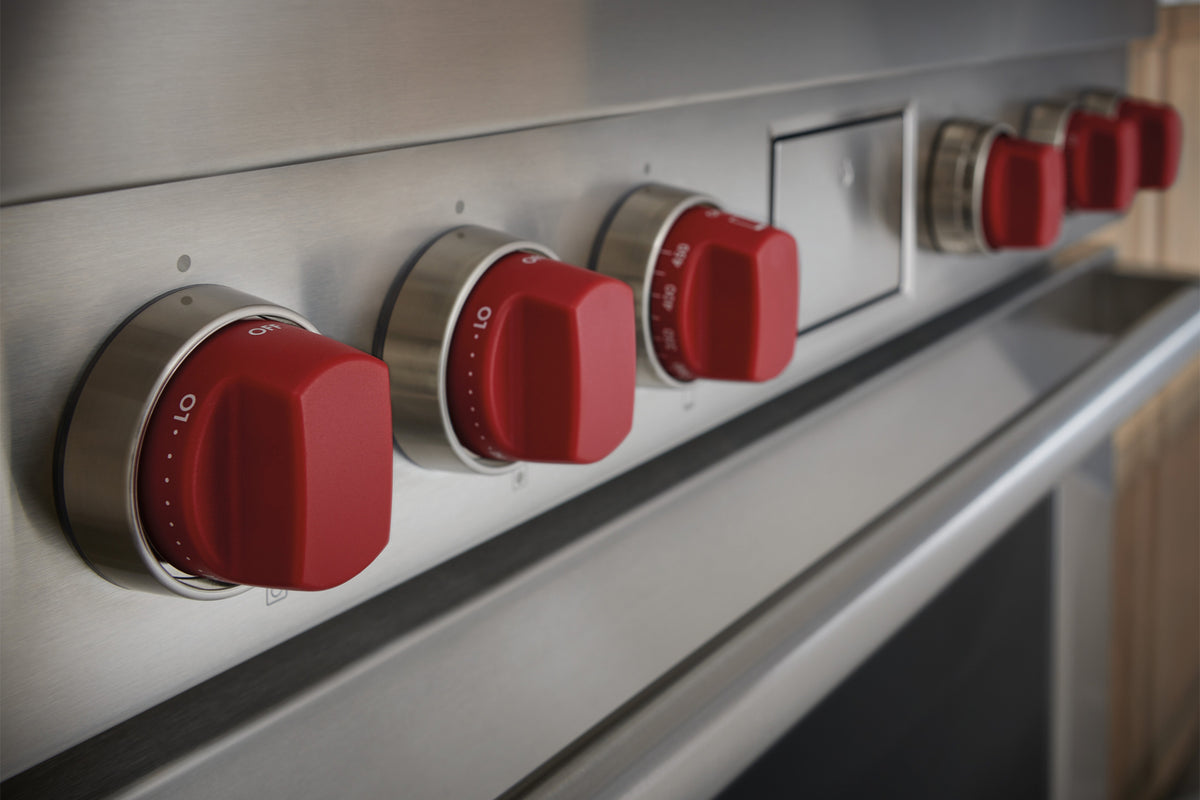 Wolf Dual Fuel 122 cm 8 burner range cooker