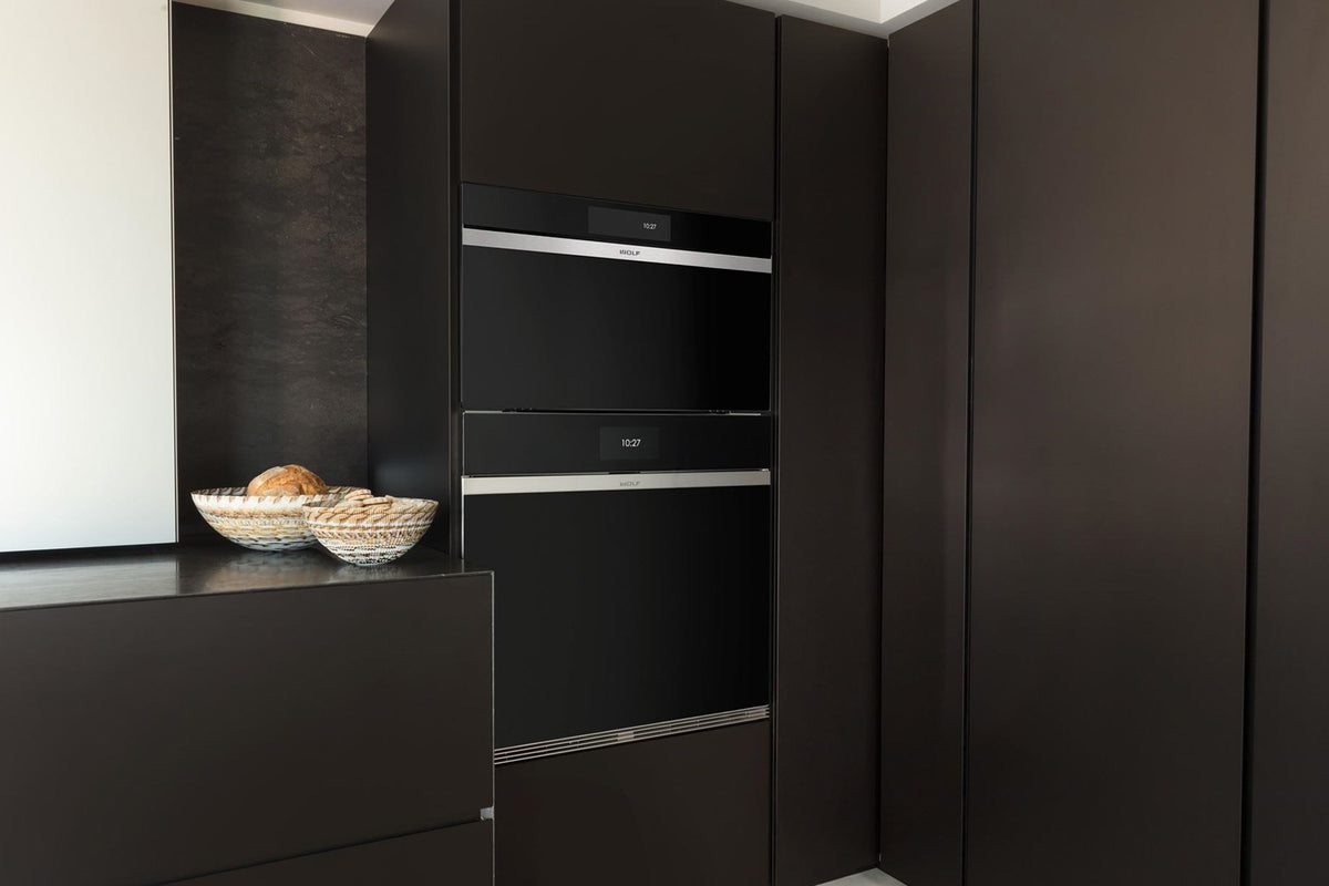 Wolf M Series Contemporary 76 cm convection steam oven